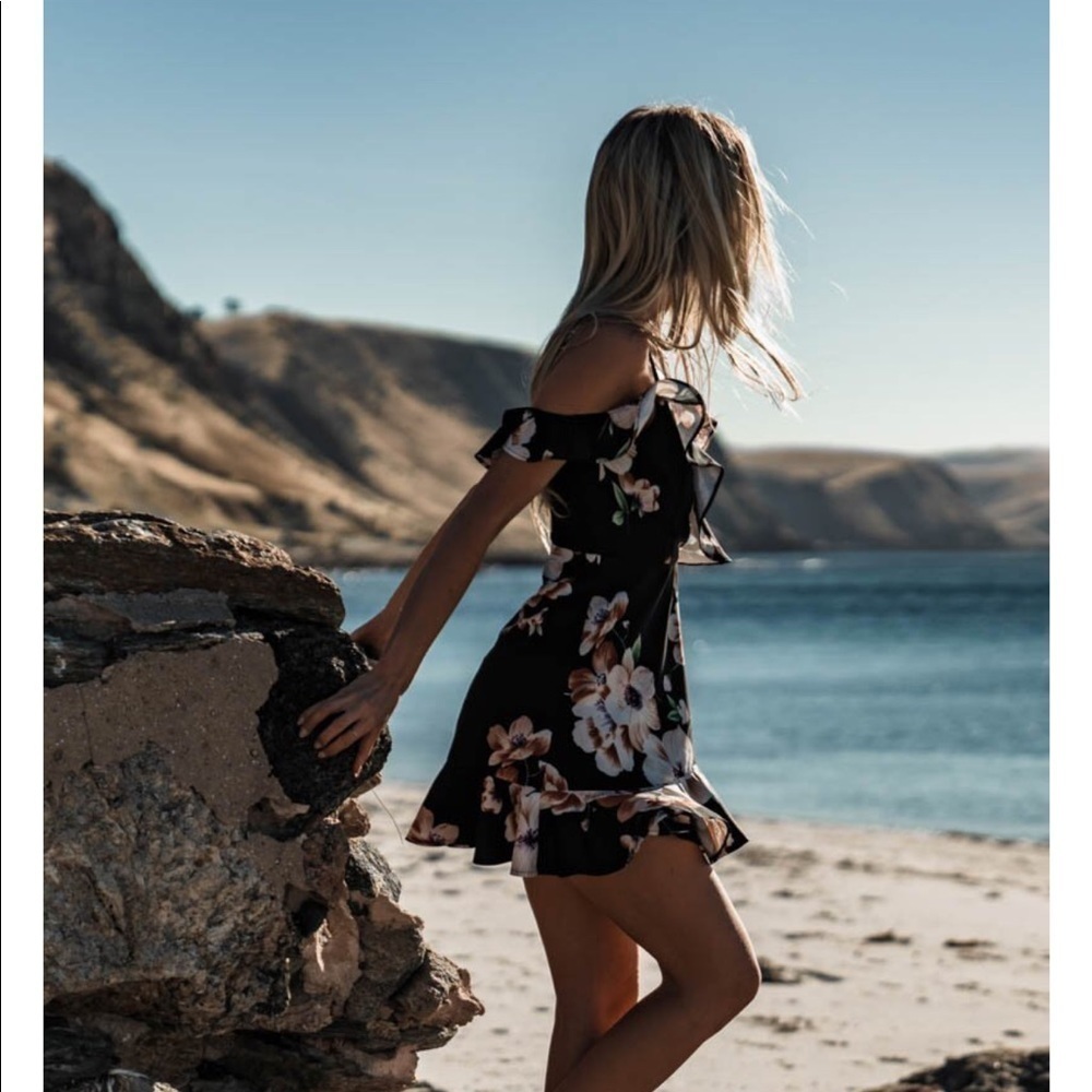 Black Floral Ruffle Off Shoulder Mini Dress NEW - Picture 3 of 8